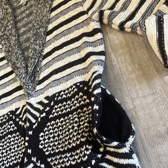 ECOTE Open Front Cardigan Black, Cream & Grey Patterned Size M - Picture 12 of 15